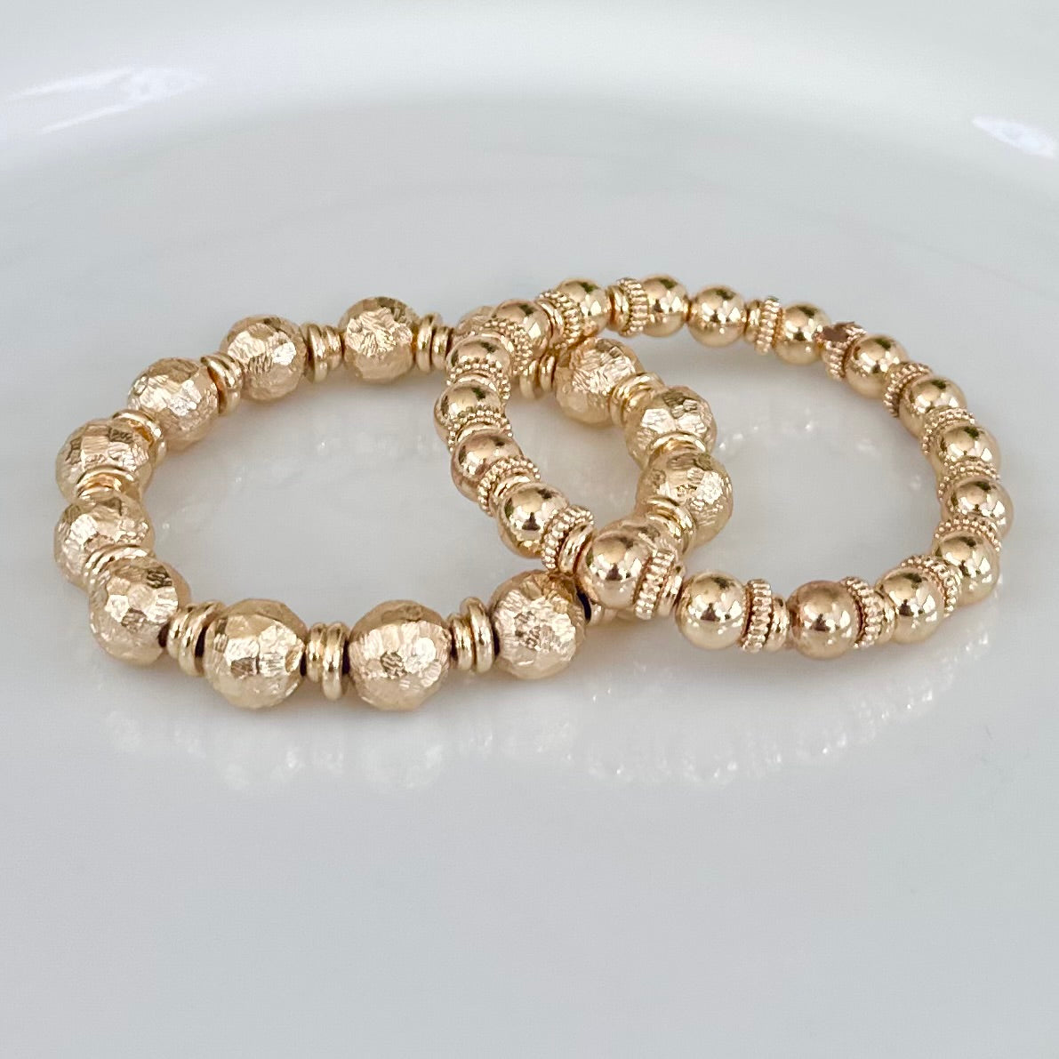 TEXTURED GOLD BANGLE