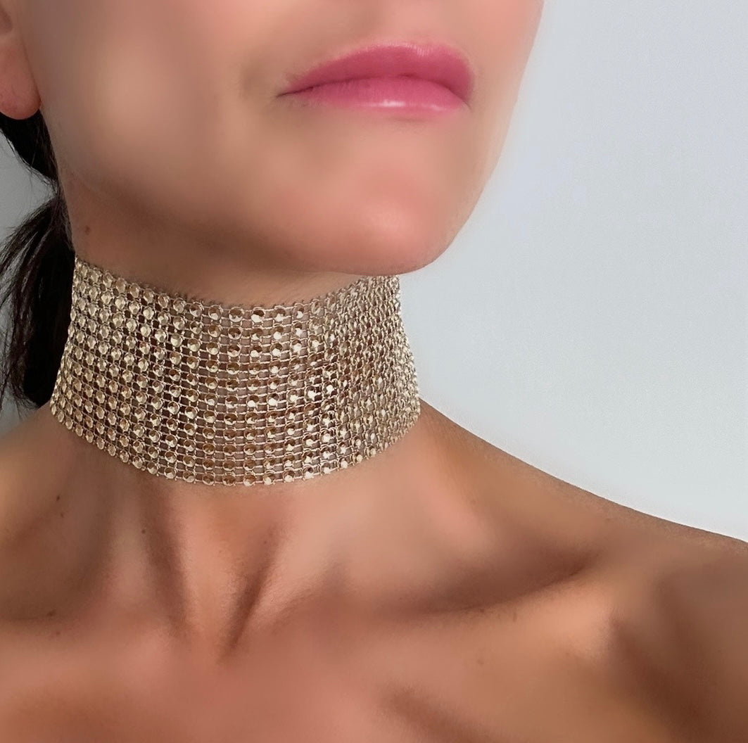 WOVEN SEQUIN GOLD NECK CUFF