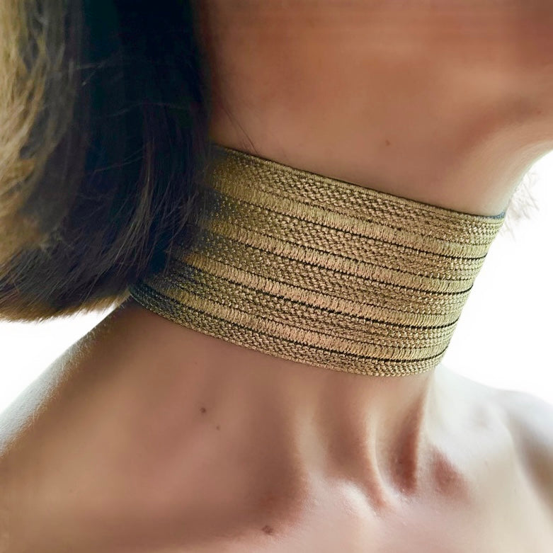 GOLD ON BLACK LINED NECK CUFF